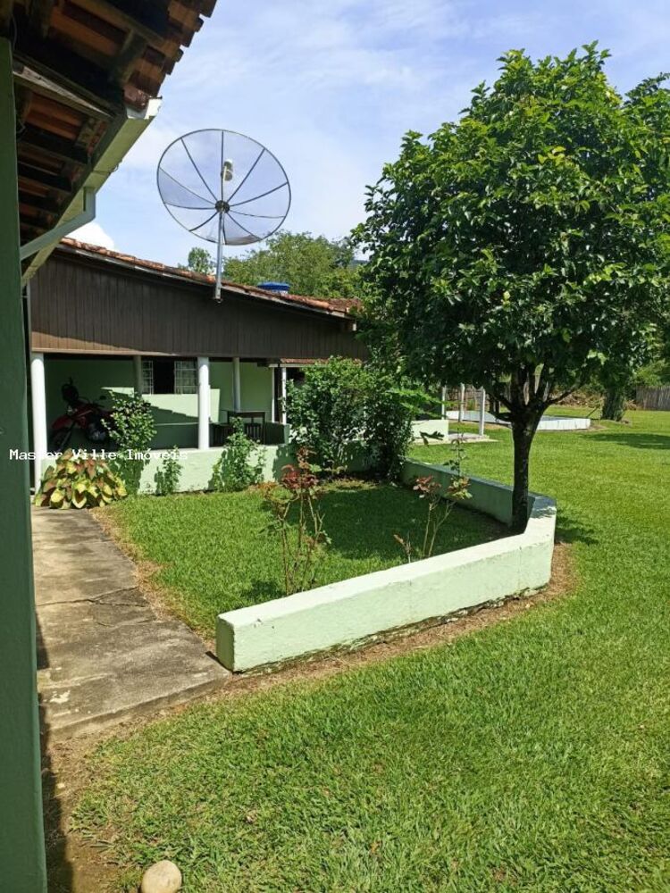 Chácara à venda com 4 quartos, 1200m² - Foto 4