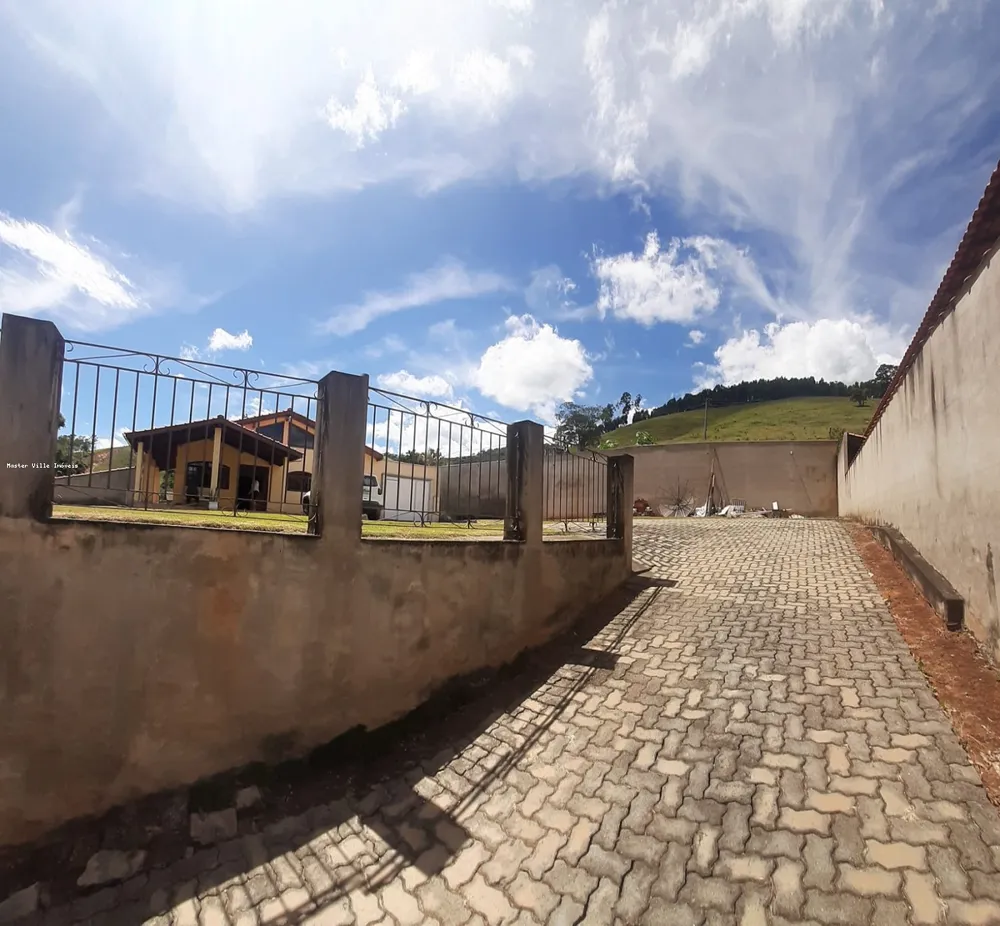 Chácara, 3 quartos, 1053 m² - Foto 1