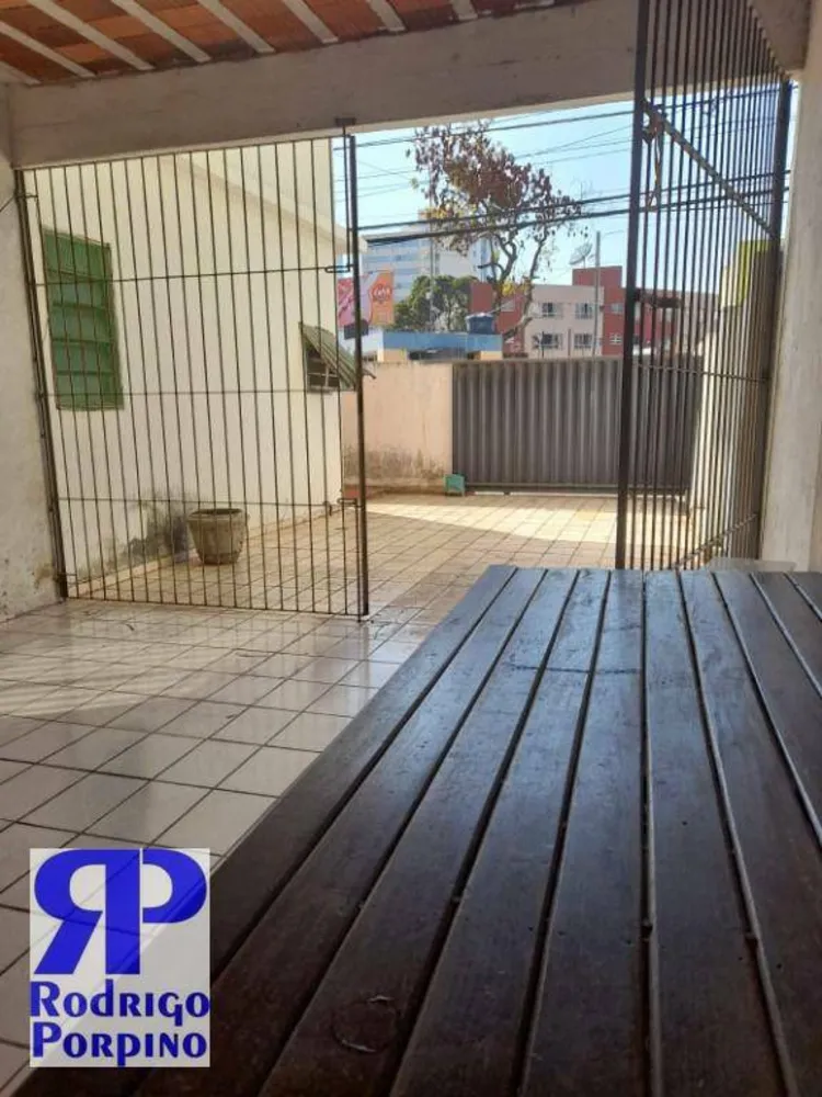 Casa, 3 quartos, 250 m² - Foto 2