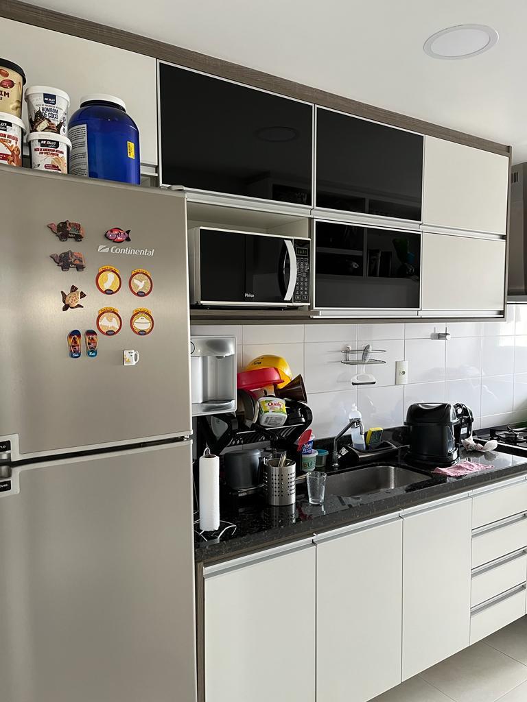 Apartamento à venda com 2 quartos, 66m² - Foto 2