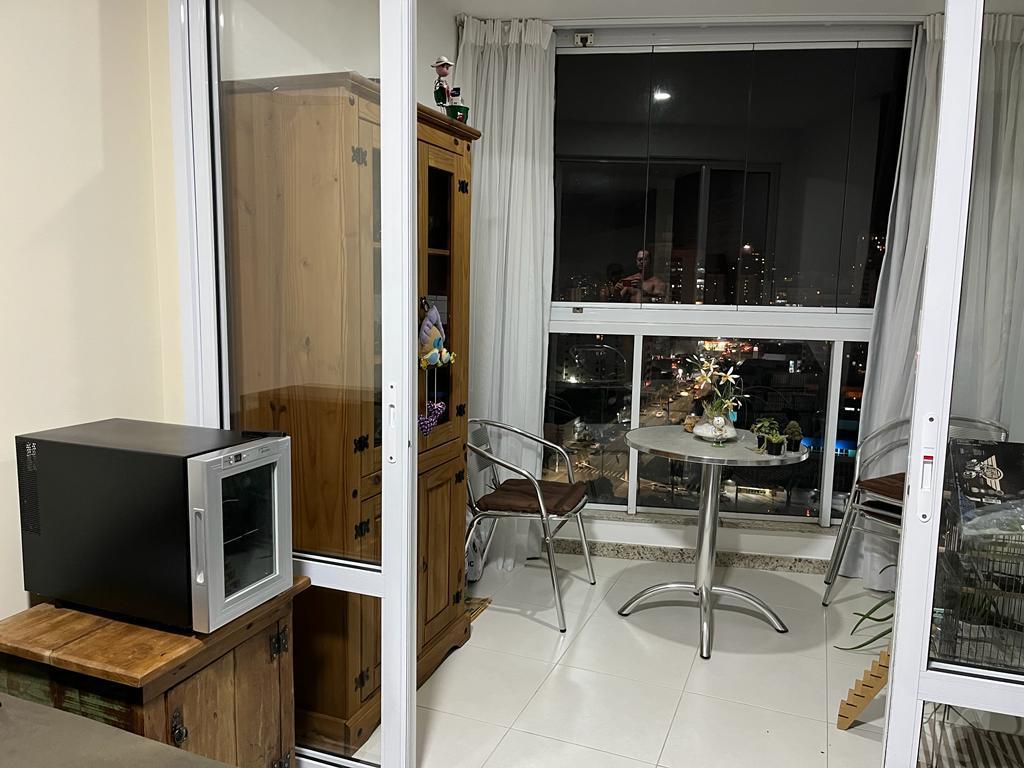 Apartamento à venda com 2 quartos, 66m² - Foto 13