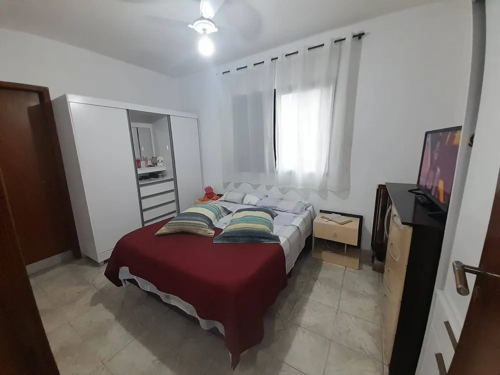 Apartamento, 3 quartos, 130 m² - Foto 2