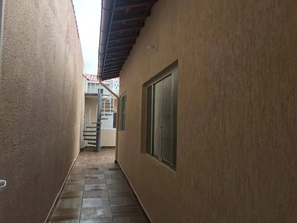 Casa, 3 quartos, 190 m² - Foto 1