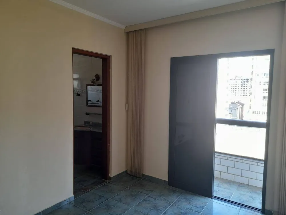 Apartamento, 3 quartos, 106 m² - Foto 2