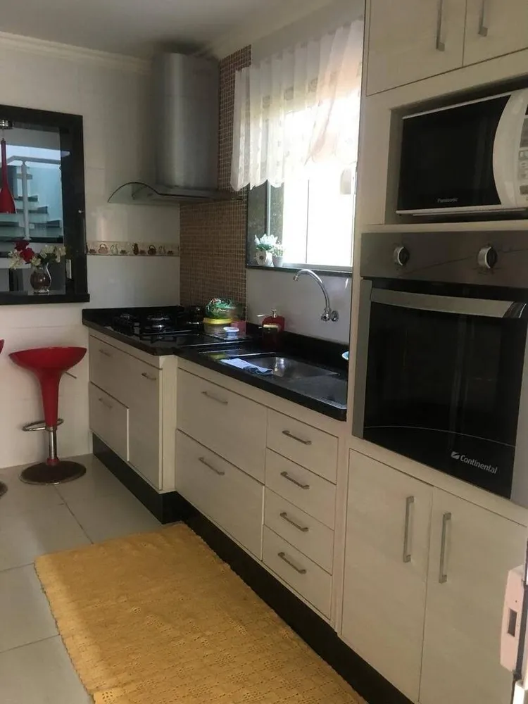 Casa, 3 quartos, 160 m² - Foto 3