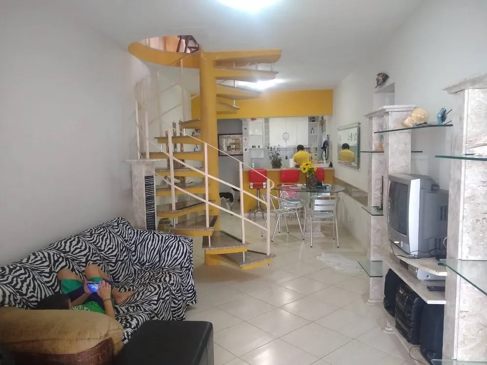 Apartamento, 3 quartos, 252 m² - Foto 10