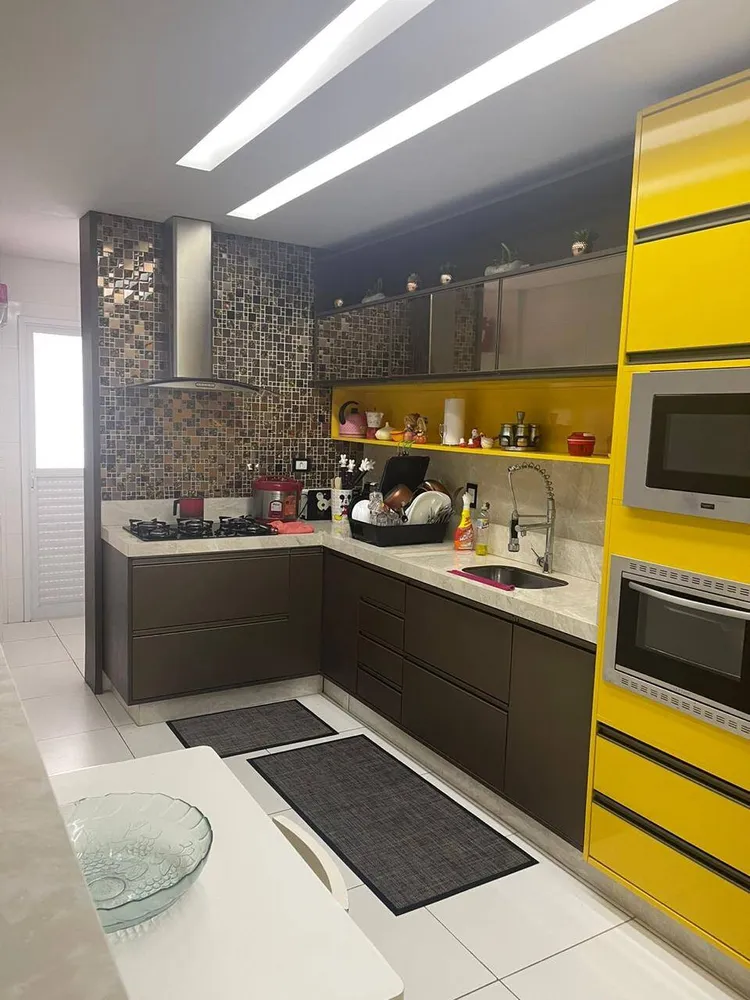 Apartamento, 3 quartos, 151 m² - Foto 1