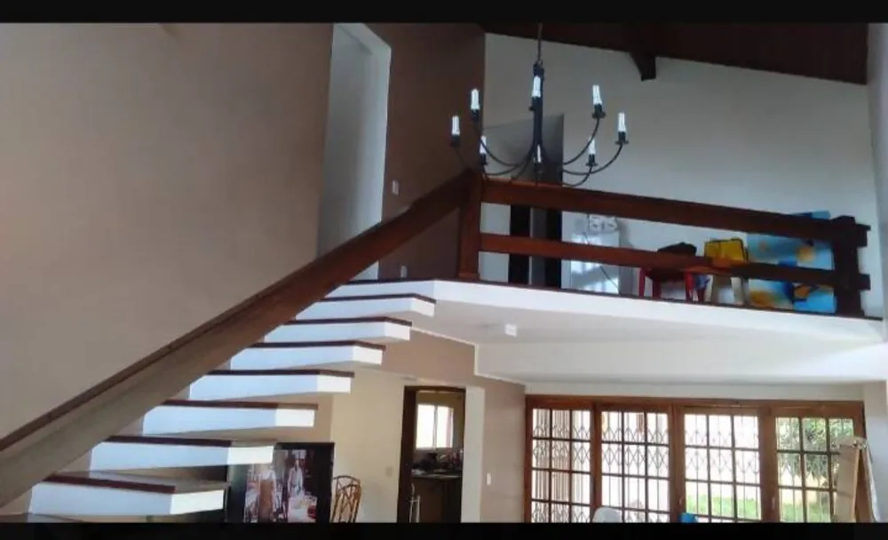 Casa, 5 quartos, 240 m² - Foto 8