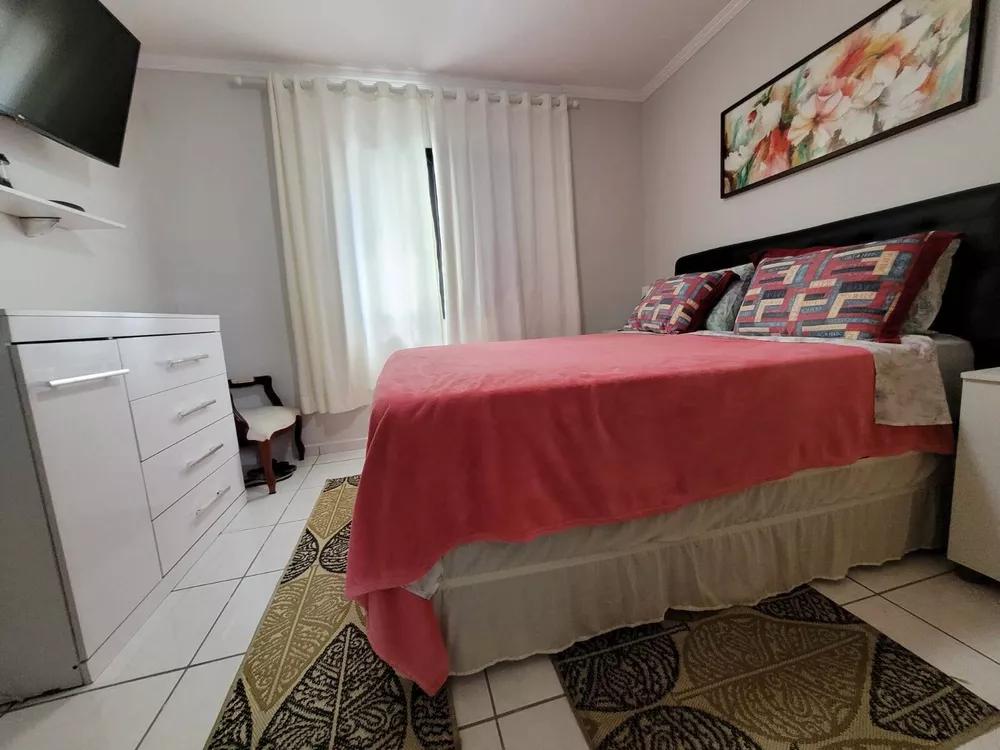 Apartamento à venda com 2 quartos, 110m² - Foto 3