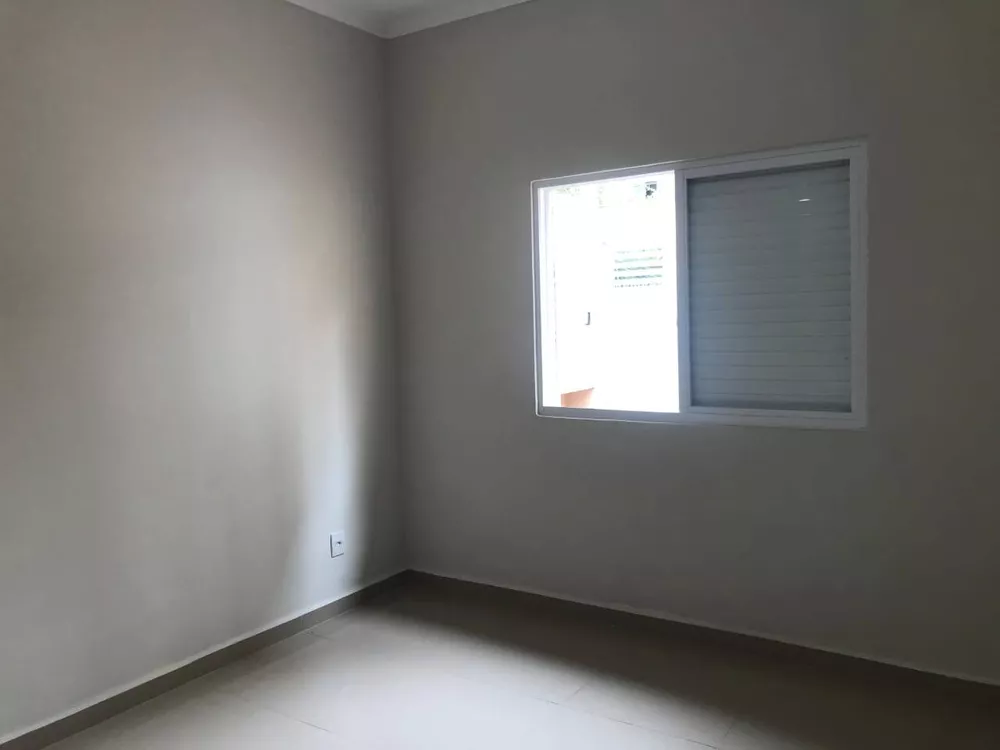 Casa à venda com 3 quartos, 190m² - Foto 4