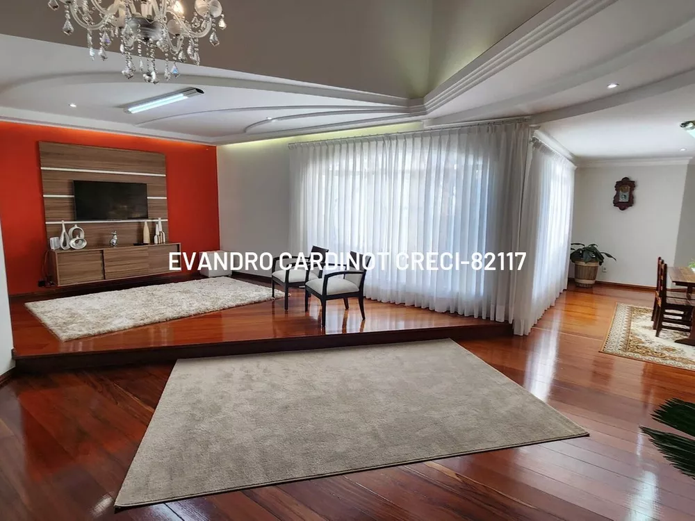 Casa, 6 quartos, 379 m² - Foto 1