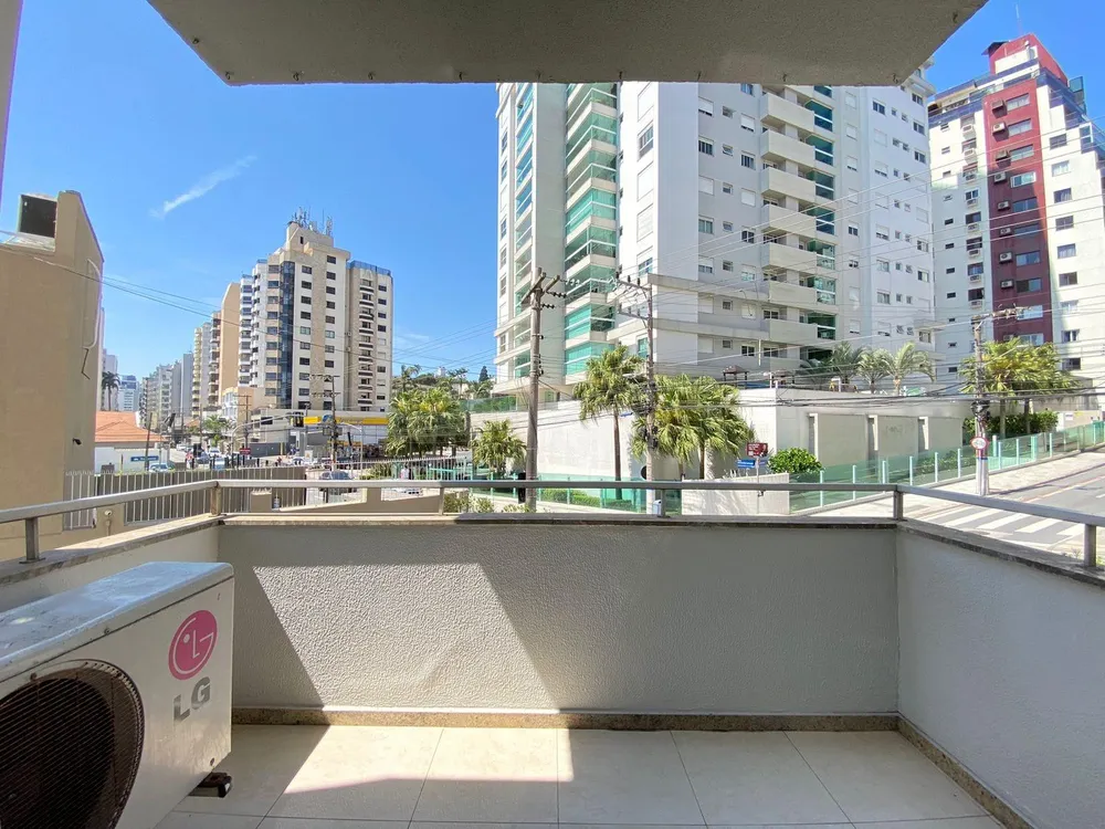 Apartamento, 3 quartos, 193 m² - Foto 1