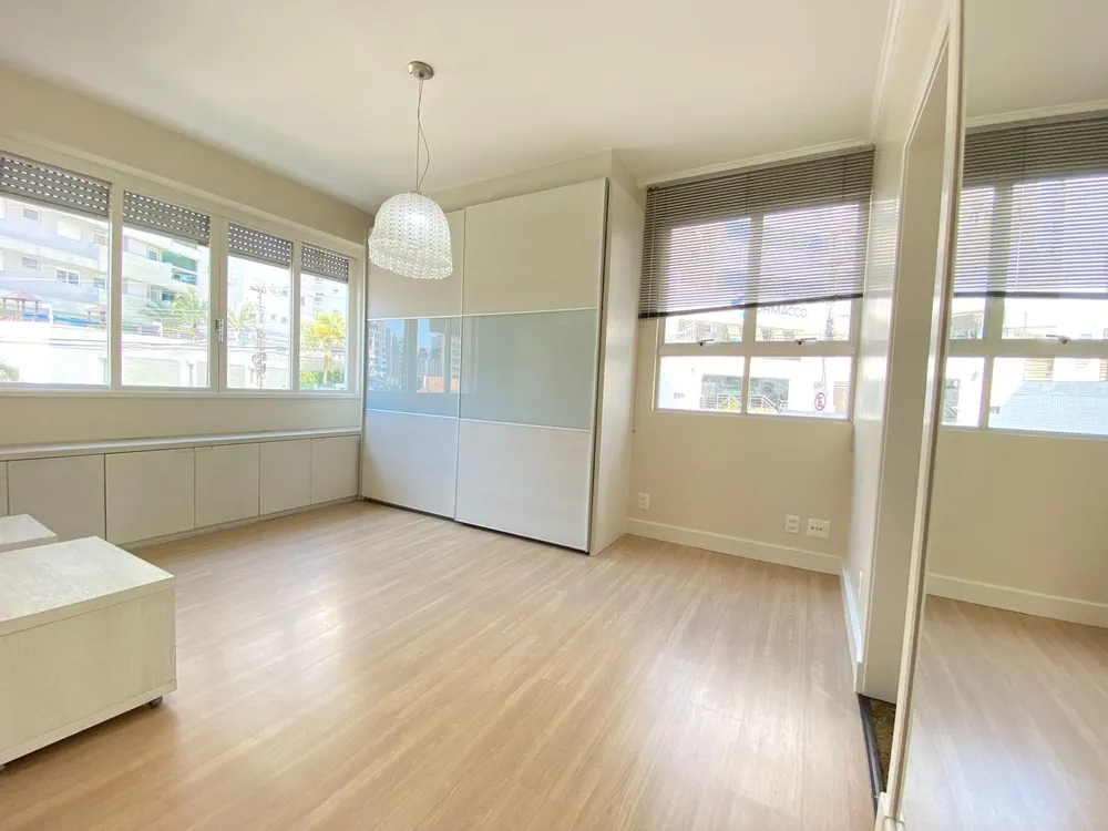Apartamento, 3 quartos, 193 m² - Foto 10