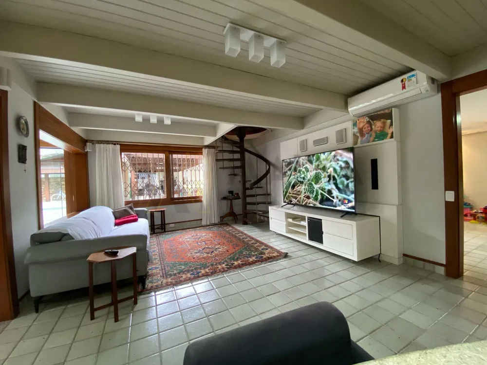 Casa, 5 quartos, 700 m² - Foto 1