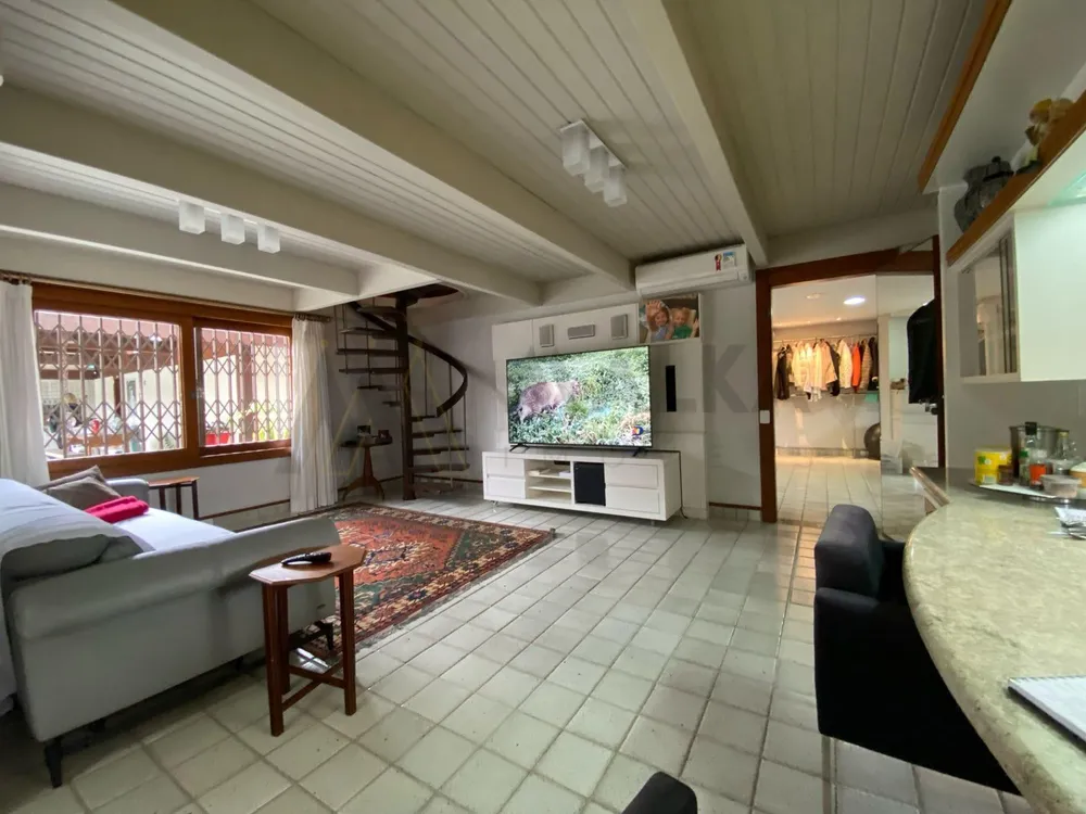 Casa, 5 quartos, 700 m² - Foto 2