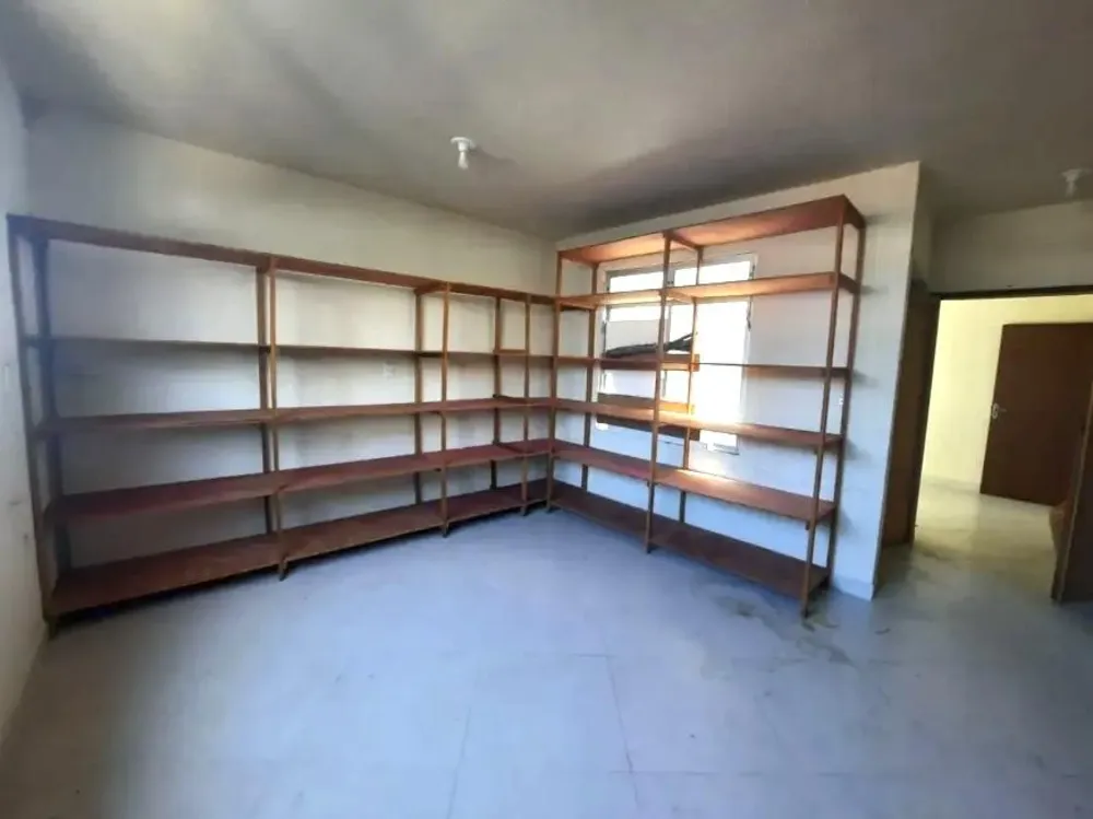 Sala-Conjunto, 200 m² - Foto 1