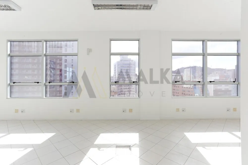 Sala-Conjunto, 153 m² - Foto 1