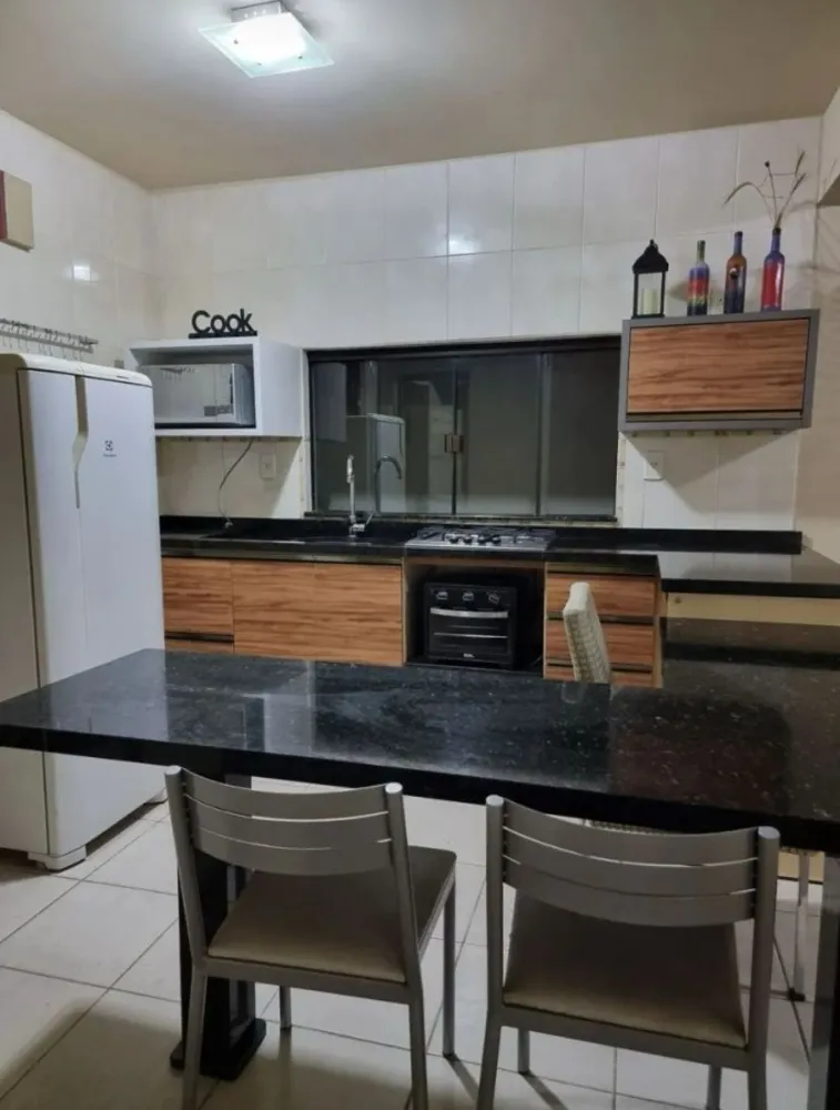 Casa, 3 quartos, 90 m² - Foto 1
