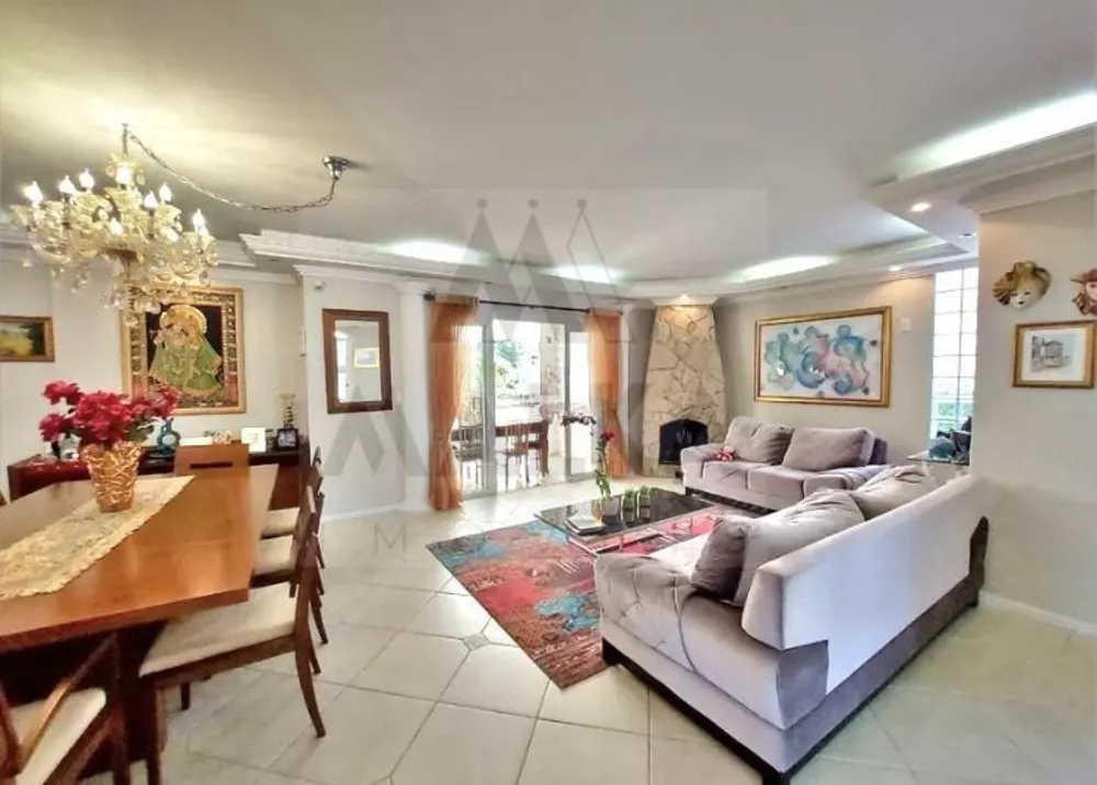 Casa, 3 quartos, 273 m² - Foto 2