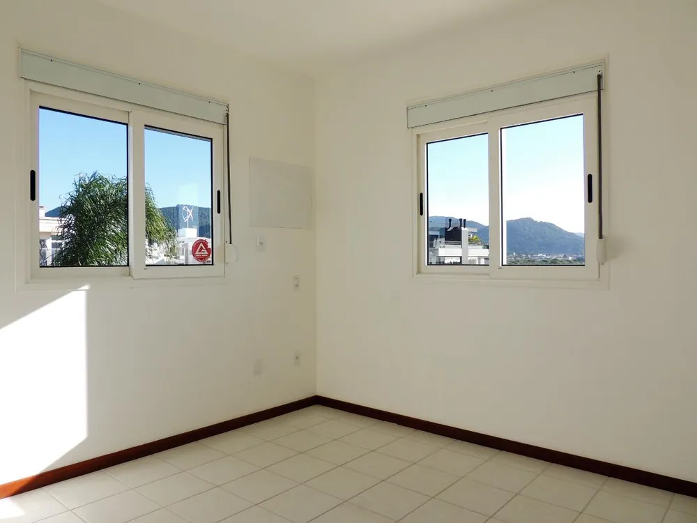 Cobertura, 3 quartos, 247 m² - Foto 8