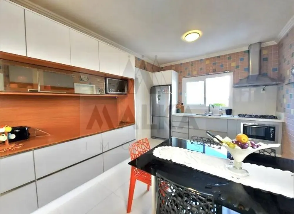 Casa, 3 quartos, 273 m² - Foto 6