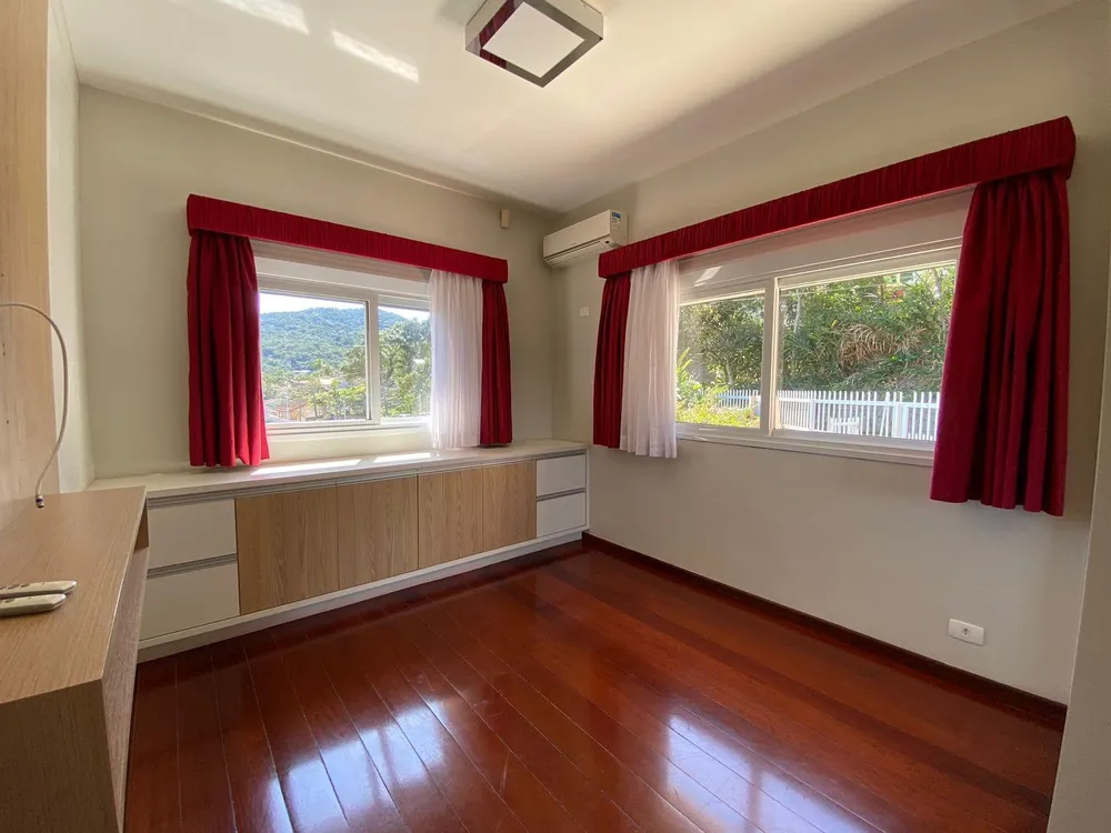 Casa, 3 quartos, 294 m² - Foto 19