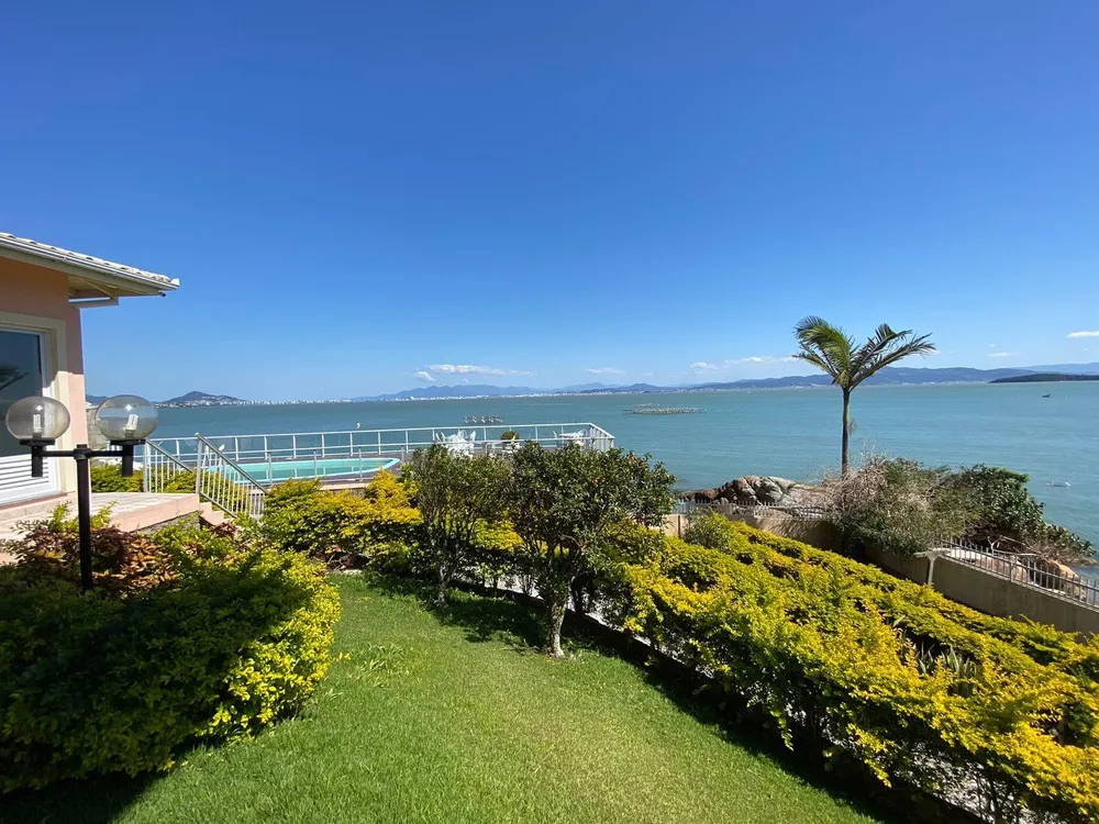 Casa, 3 quartos, 294 m² - Foto 1