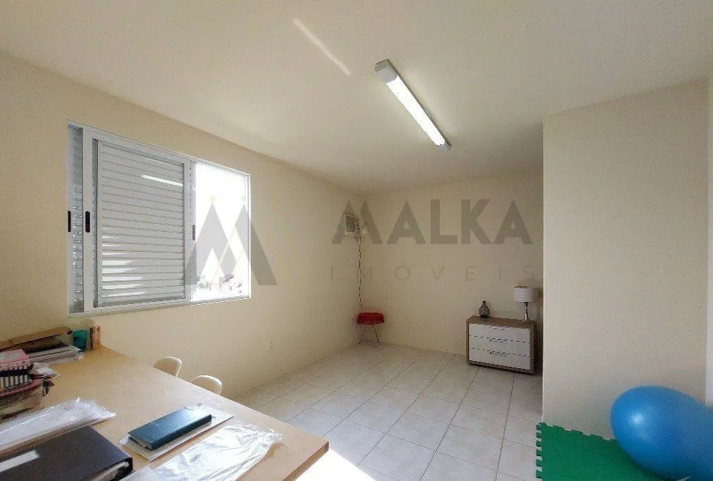 Casa, 3 quartos, 174 m² - Foto 8