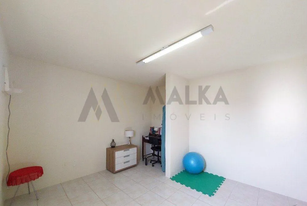 Casa, 3 quartos, 174 m² - Foto 9