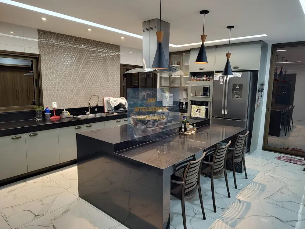 Casa, 6 quartos, 600 m² - Foto 10