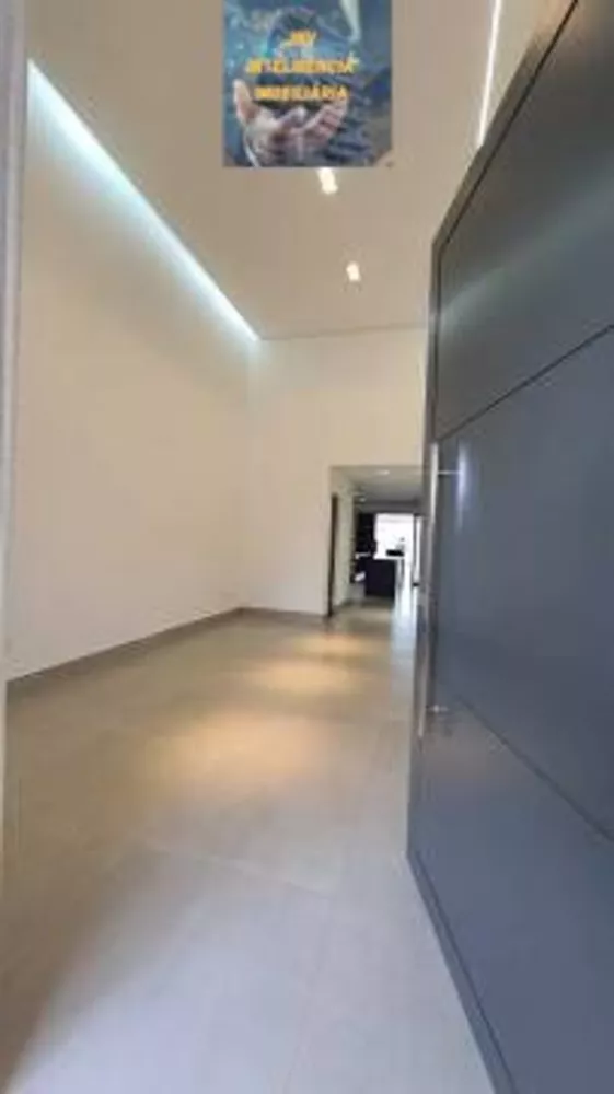 Casa à venda com 4 quartos, 290m² - Foto 3