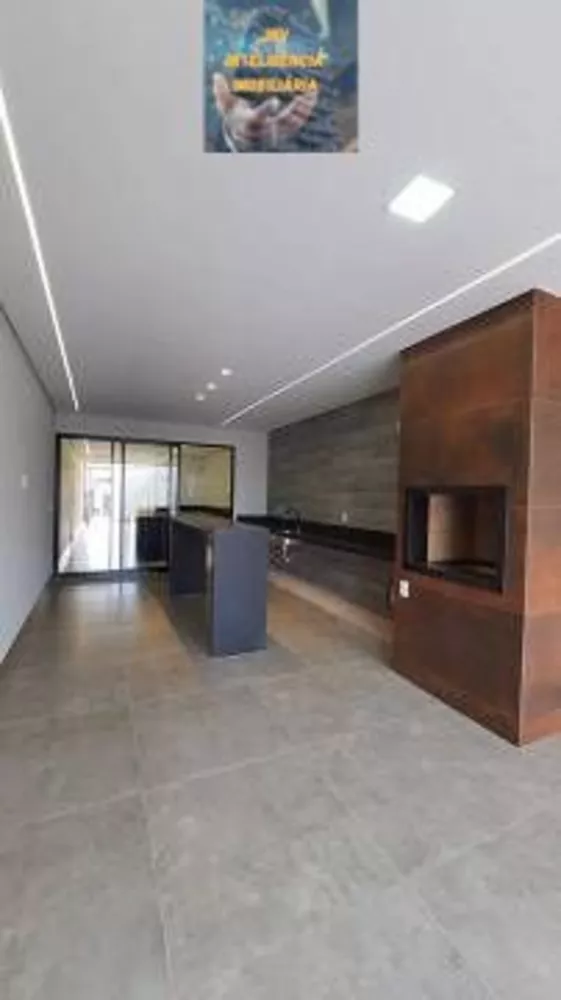 Casa à venda com 4 quartos, 290m² - Foto 7