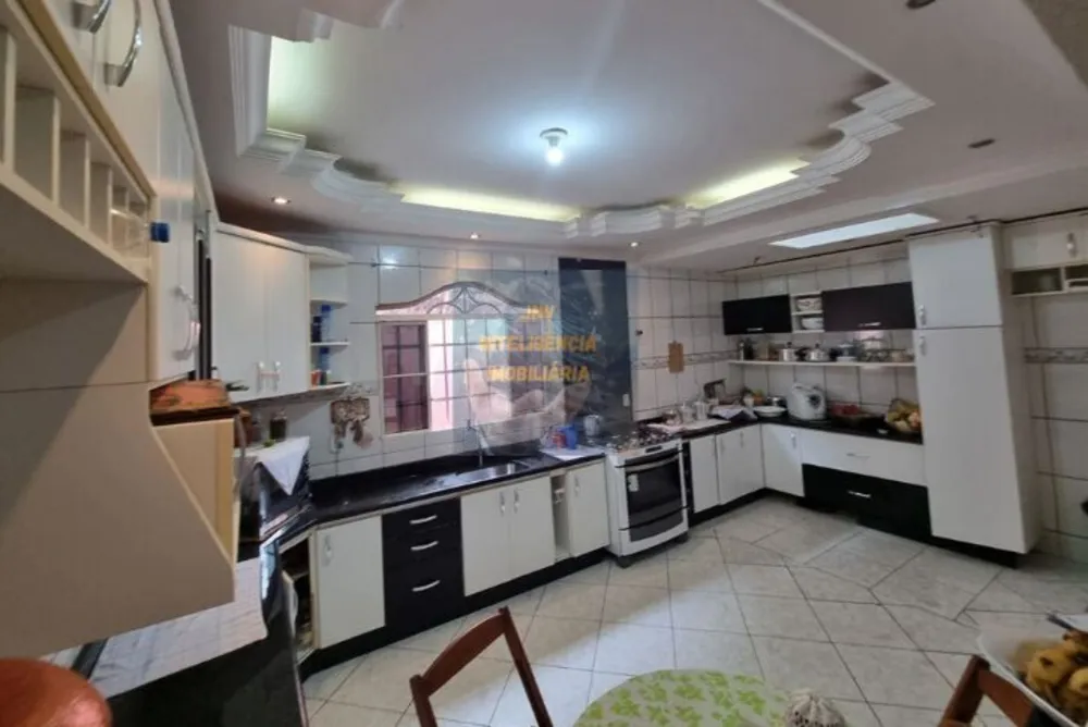 Casa, 4 quartos, 300 m² - Foto 16