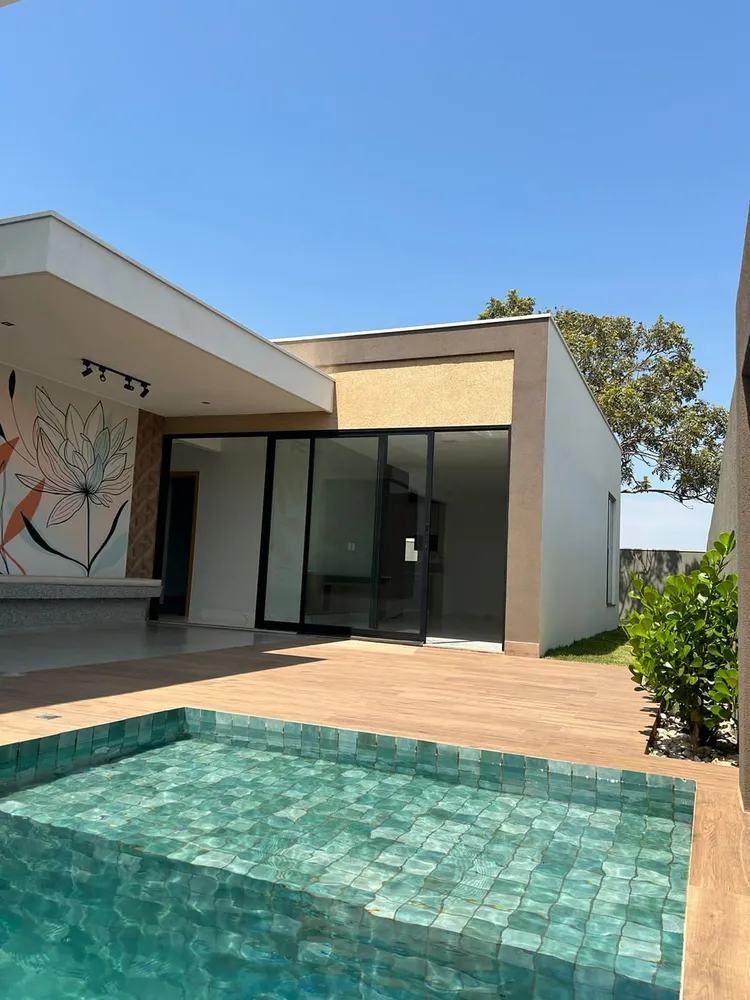 Casa, 3 quartos, 291 m² - Foto 1