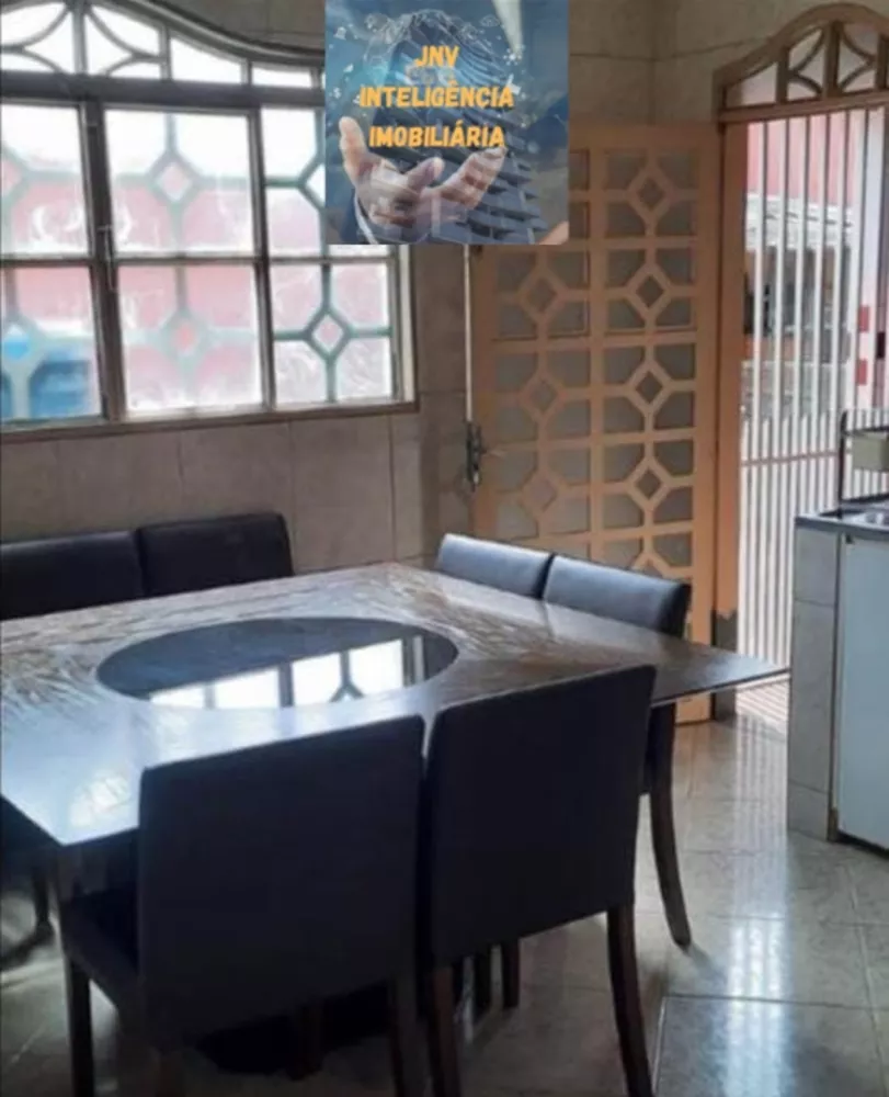 Casa de Condomínio à venda com 3 quartos, 400m² - Foto 4