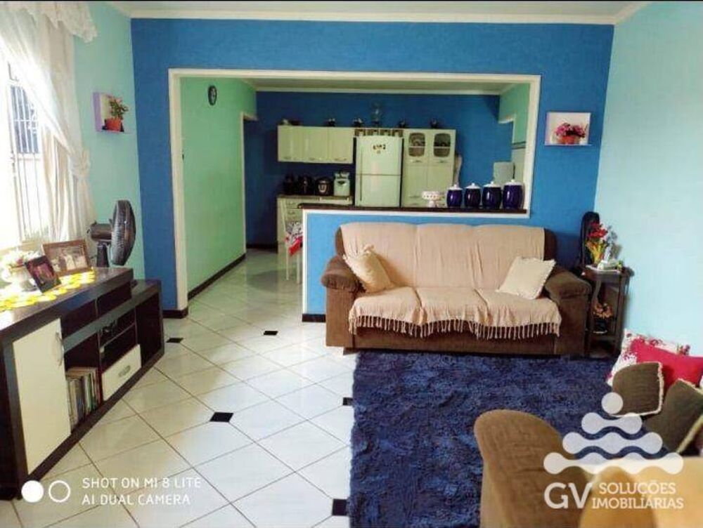 Casa à venda com 2 quartos, 160m² - Foto 2