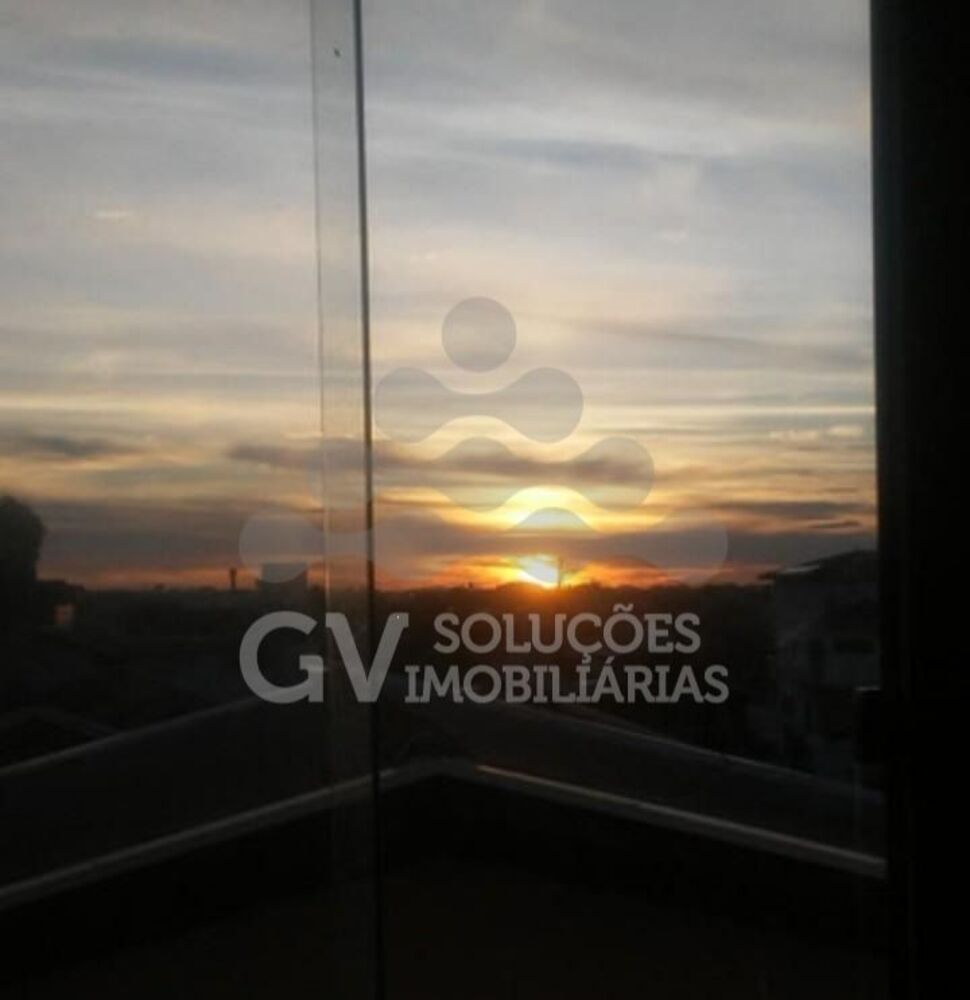 Casa, 3 quartos, 302 m² - Foto 1