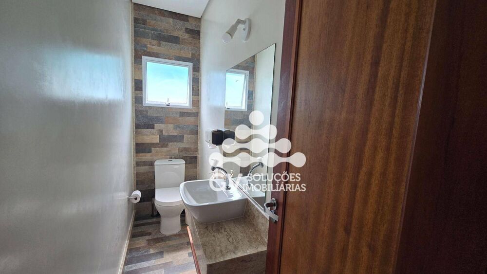 Casa, 3 quartos, 205 m² - Foto 2