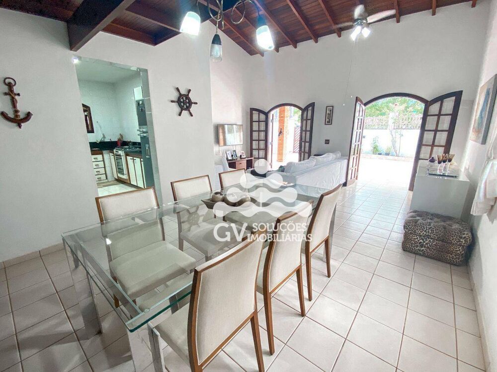 Casa à venda com 4 quartos, 290m² - Foto 8