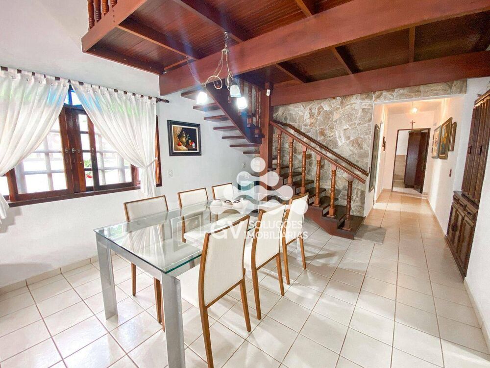 Casa à venda com 4 quartos, 290m² - Foto 7