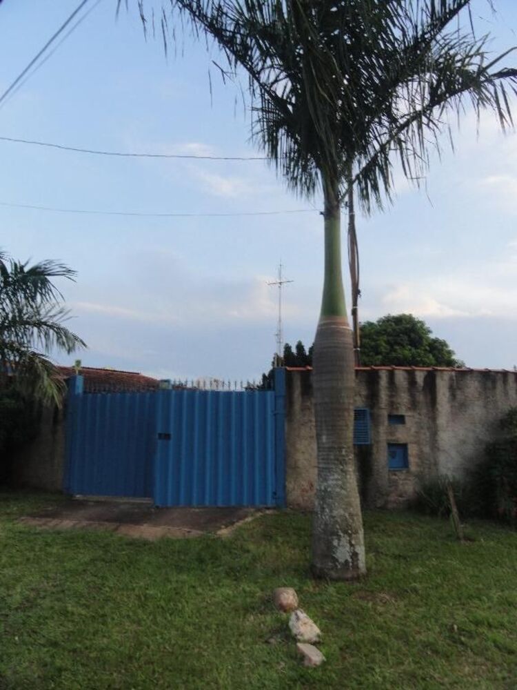 Chácara à venda com 1 quarto, 80m² - Foto 2
