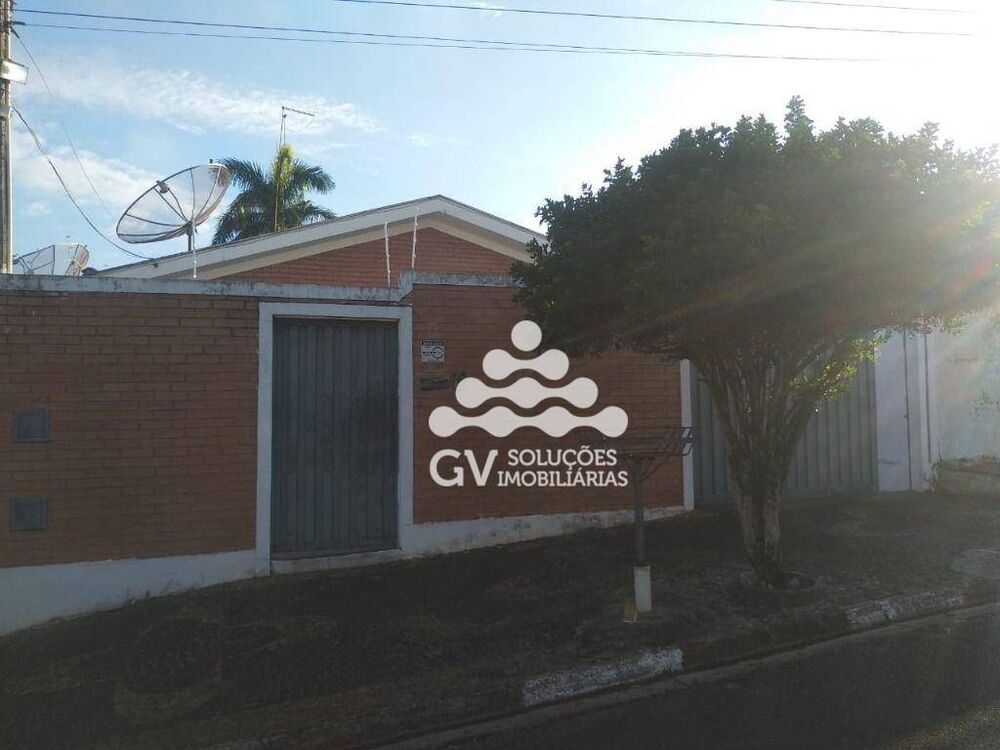 Casa à venda com 3 quartos, 120m² - Foto 2