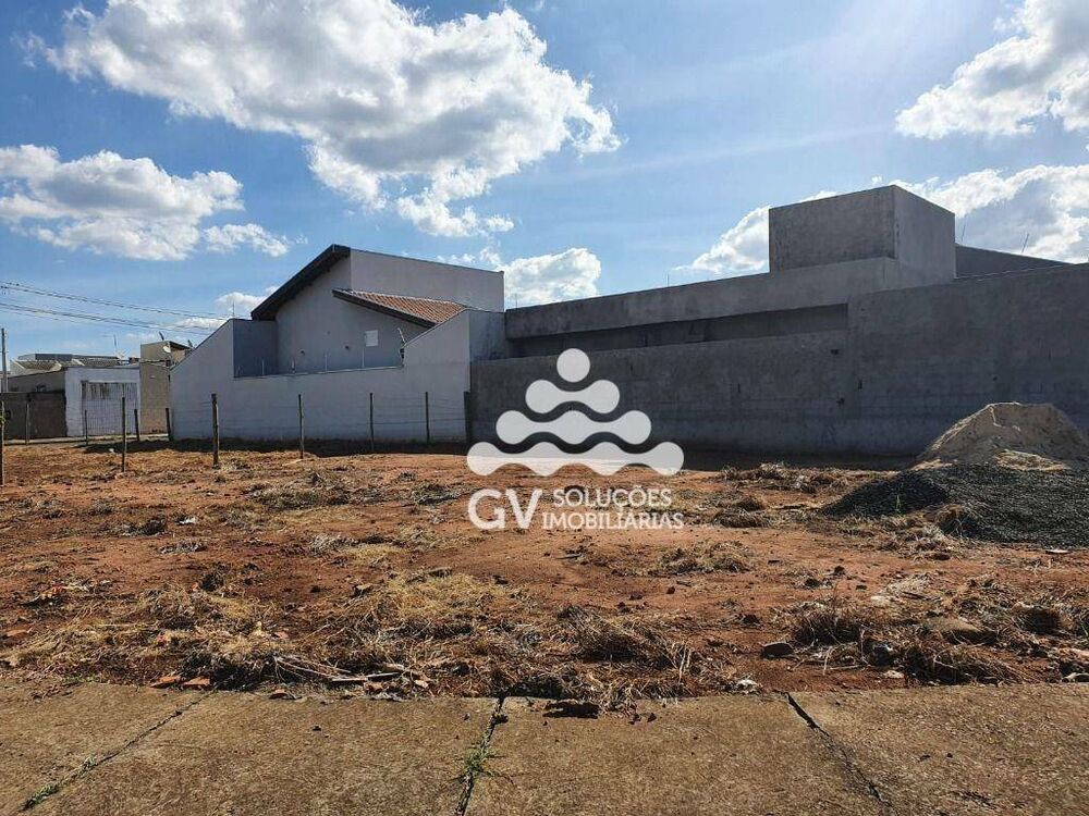 Terreno, 302 m² - Foto 1