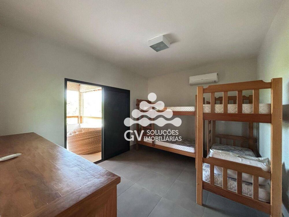Casa de Condomínio à venda com 4 quartos, 300m² - Foto 12