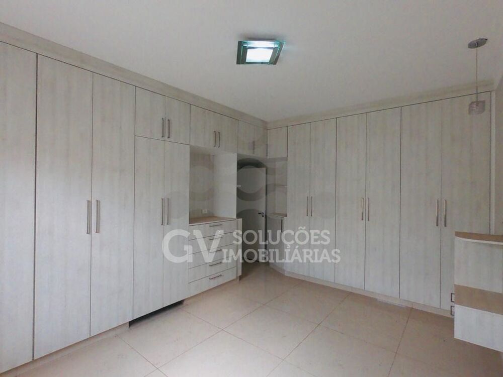 Casa, 4 quartos, 300 m² - Foto 11