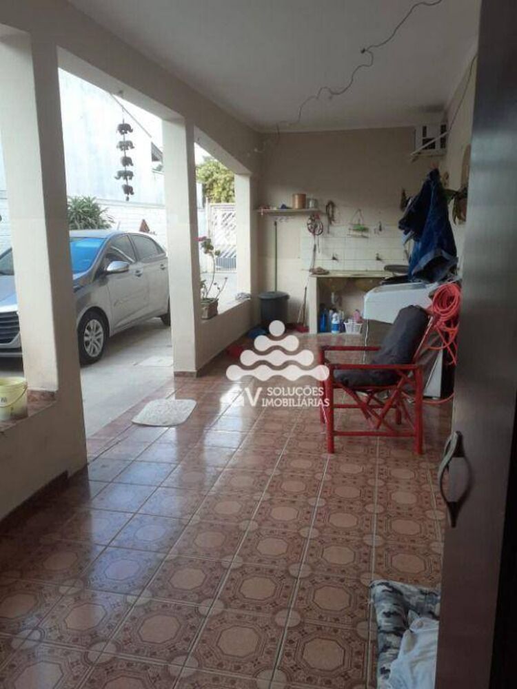 Casa à venda com 3 quartos, 170m² - Foto 7