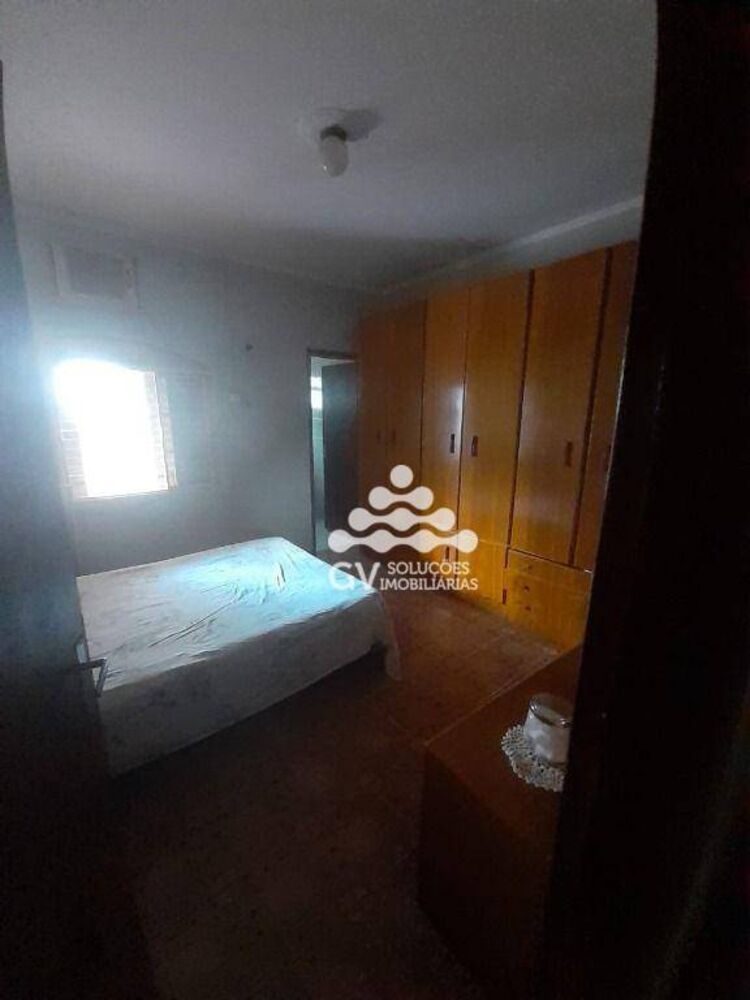 Casa à venda com 3 quartos, 170m² - Foto 4
