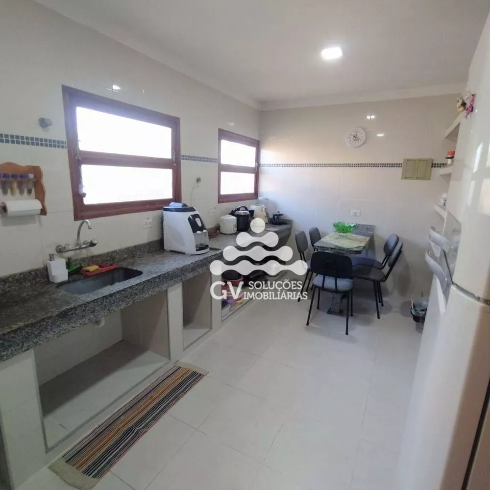 Casa, 5 quartos, 247 m² - Foto 6