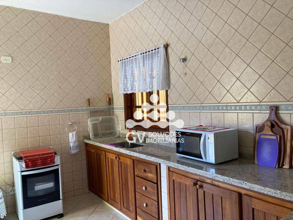 Casa à venda com 3 quartos, 157m² - Foto 9