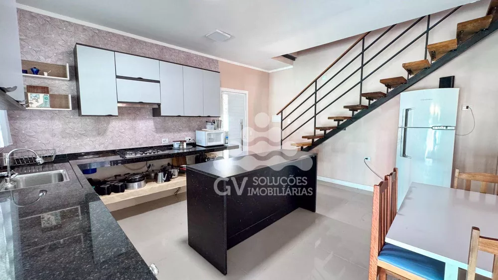 Casa, 4 quartos, 205 m² - Foto 11